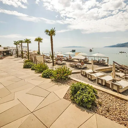 And Tacy Opatija