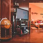 Appartement And Tacy